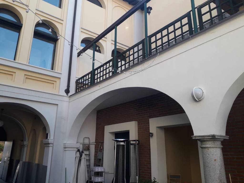 Palazzo / stabile a Novara - Foto 2