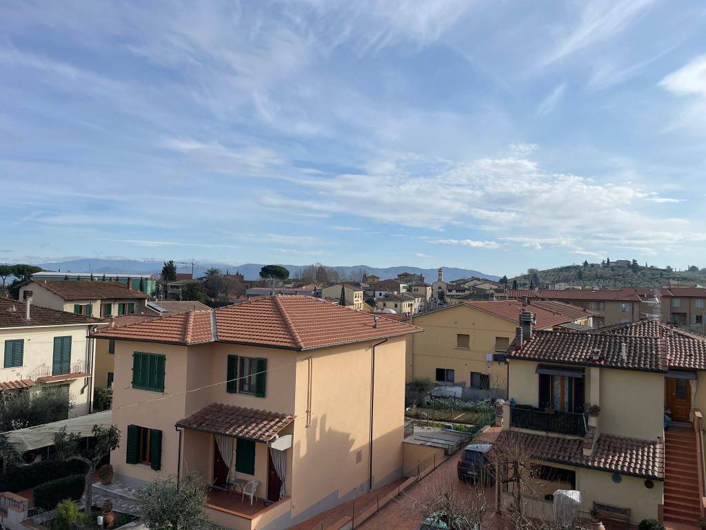Appartamento a San casciano in val di pesa in Via Don Giovanni Minzoni - Foto 2
