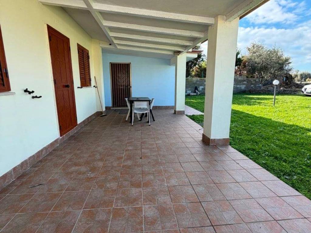Villa a Crotone in Via per Capo Colonna - Foto 2