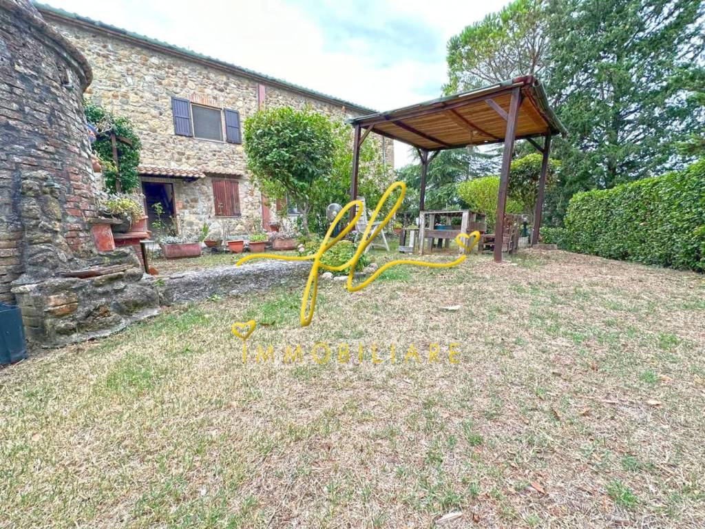 Appartamento a Volterra in Via del Cavallaro, , 56048 - Foto 4