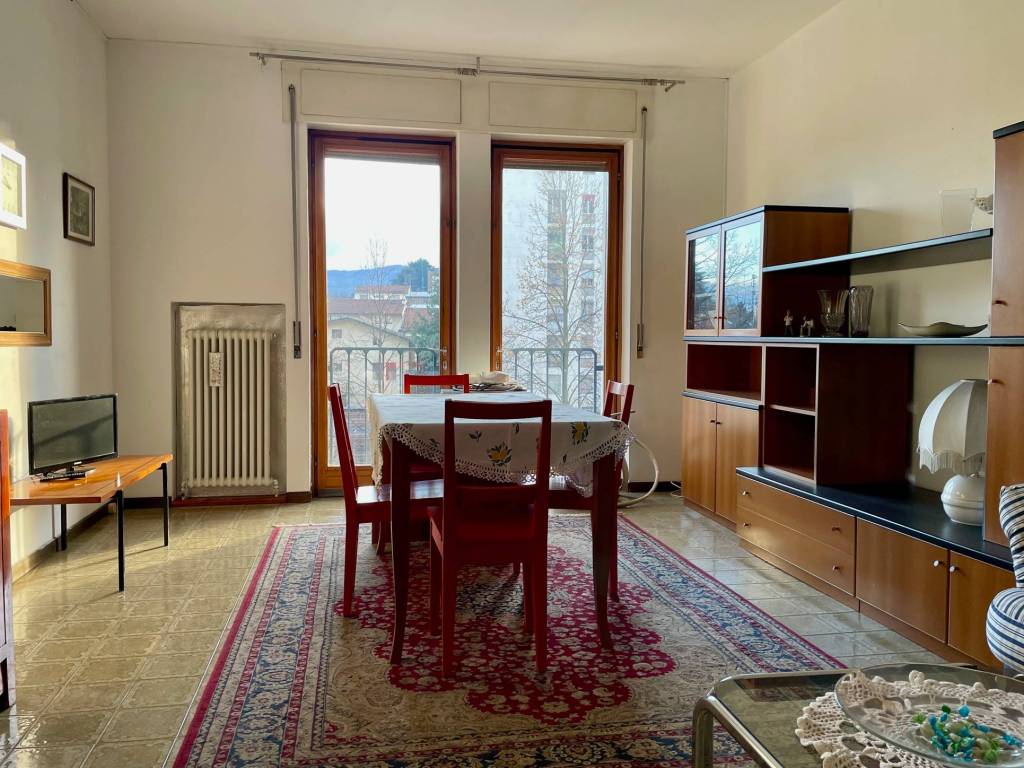 Appartamento a Schio in Via Alfredo Baccarini, 9 - Foto 2