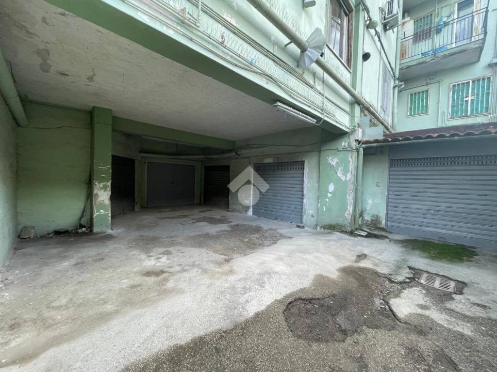 Box / garage a Portici in Via Guglielmo Marconi, 30 - Foto 4