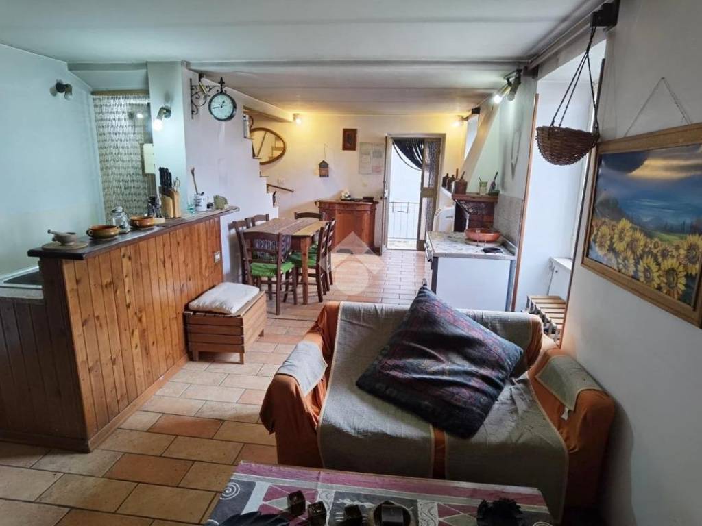 Casa indipendente a Amelia in Località Sambucetole - Foto 3