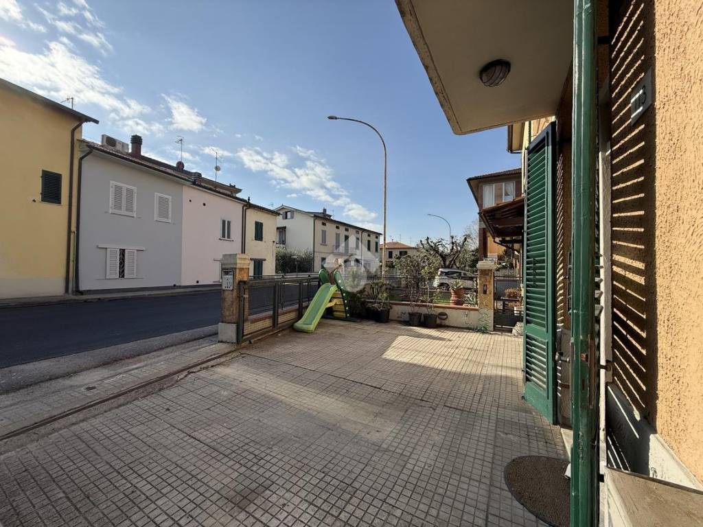 Casa indipendente a Agliana in Via Provinciale Pratese, 113 - Foto 3