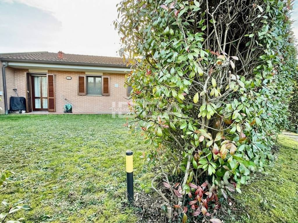 Villa a Lucca in Via della Billona , - Foto 4