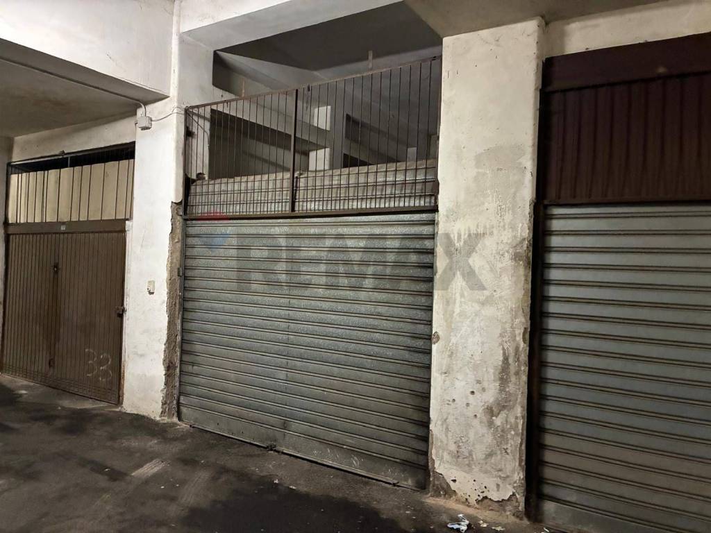 Box / garage a Catania in Via Giulia, 22 - Foto 2