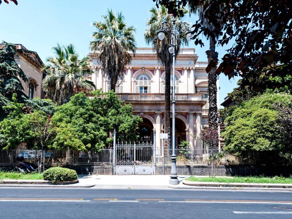 Appartamento a Catania in Viale Regina Margherita - Foto 4