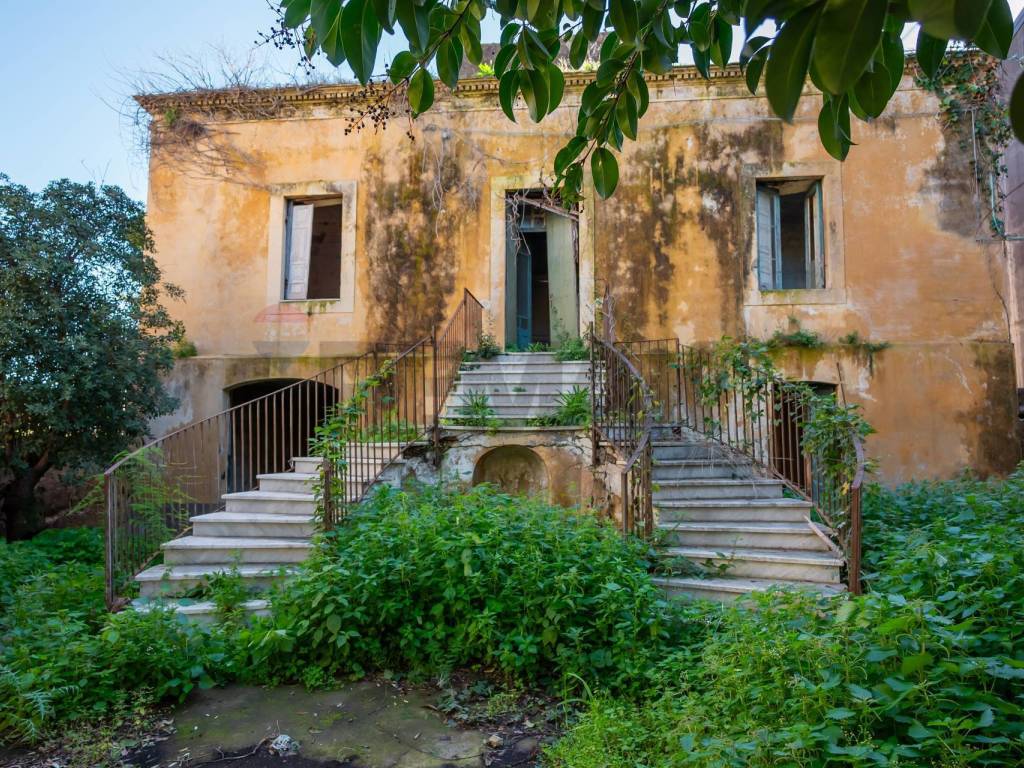 Villa a Aci castello in Via Firenze, 17 - Foto 2