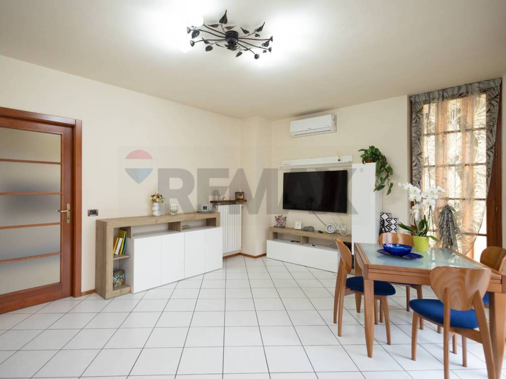 Appartamento a Torrazza piemonte in via Borgoratto, 11 - Foto 2