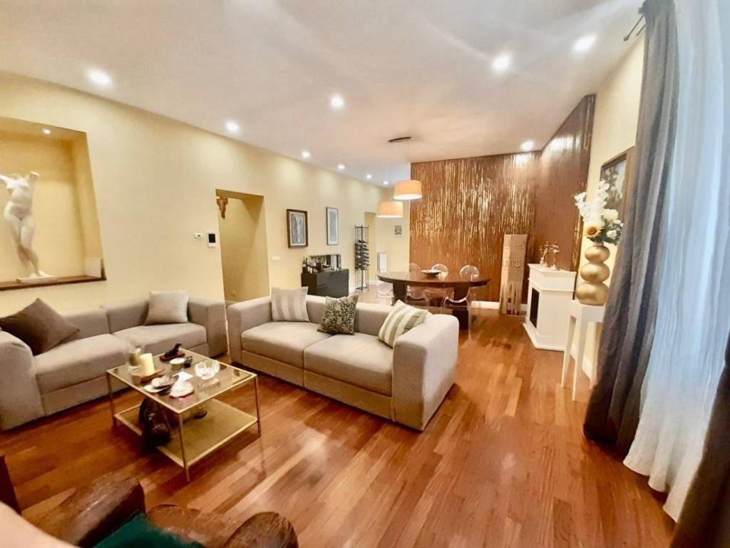 Appartamento a Catanzaro in Via Francesco Spasari - Foto 3