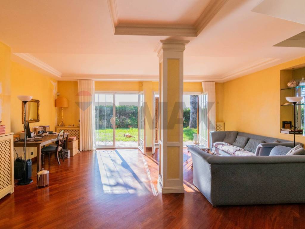 Villa a Aci castello in via Antonello Da Messina, 73 - Foto 5