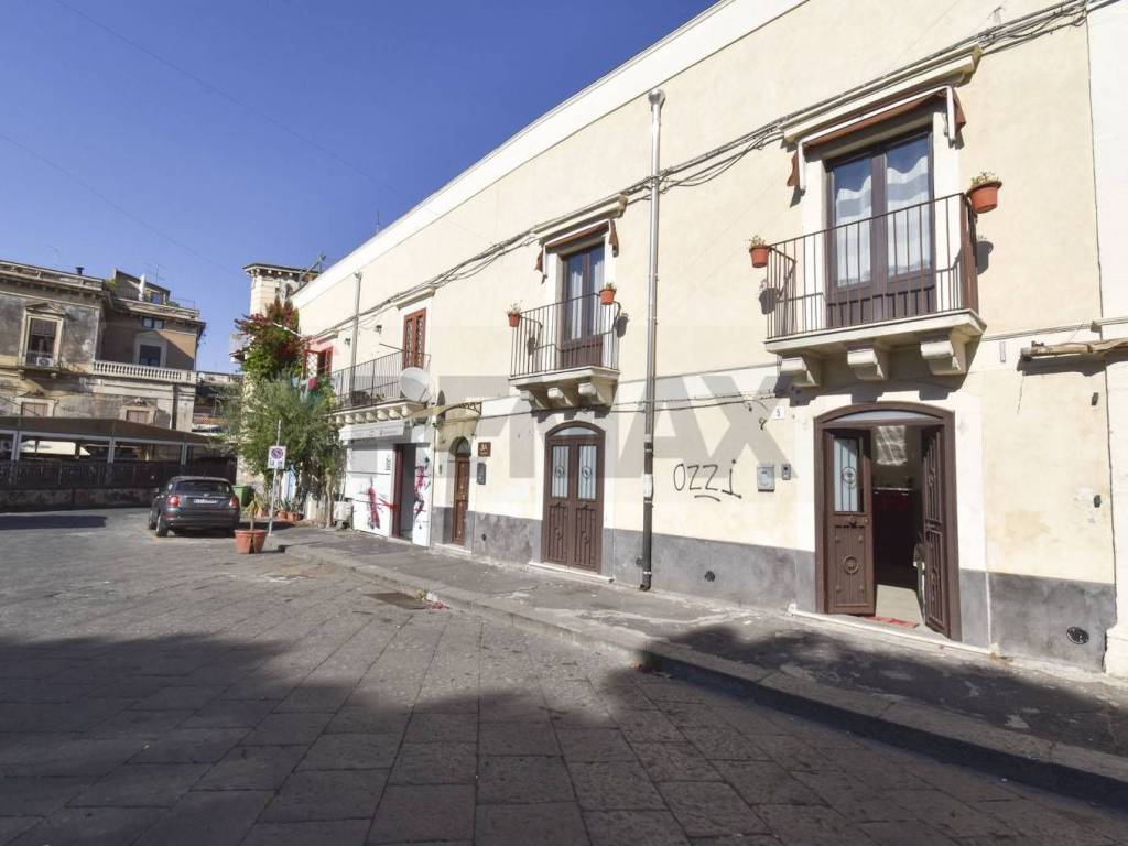 Appartamento a Catania in Piazza Federico Di Svevia - Foto 4
