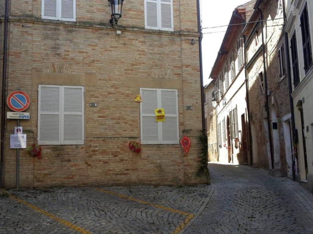 Immobile a Monte san giusto in Corso Vittorio Emanuele, 22 - Foto 2
