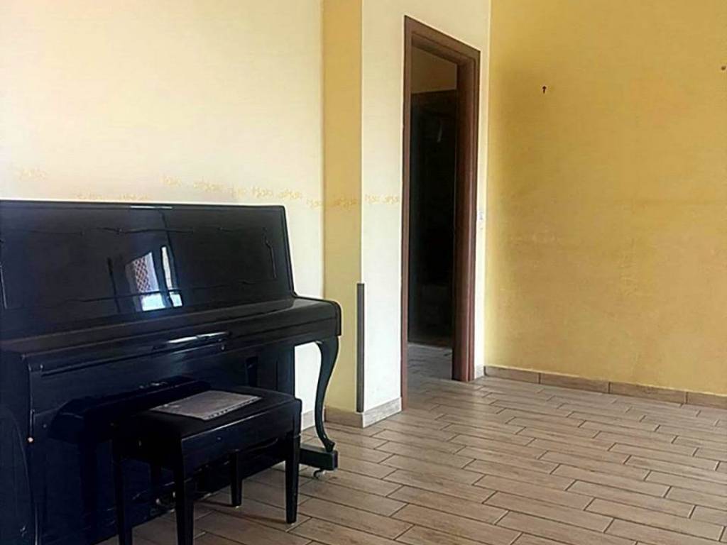 Appartamento a Casoria in Via Niccolò Tommaseo , 11 - Foto 2