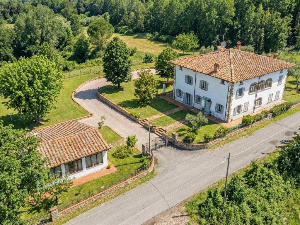 Rustico / casale a Arezzo in Località Ponte alla Chiassa - Foto 3