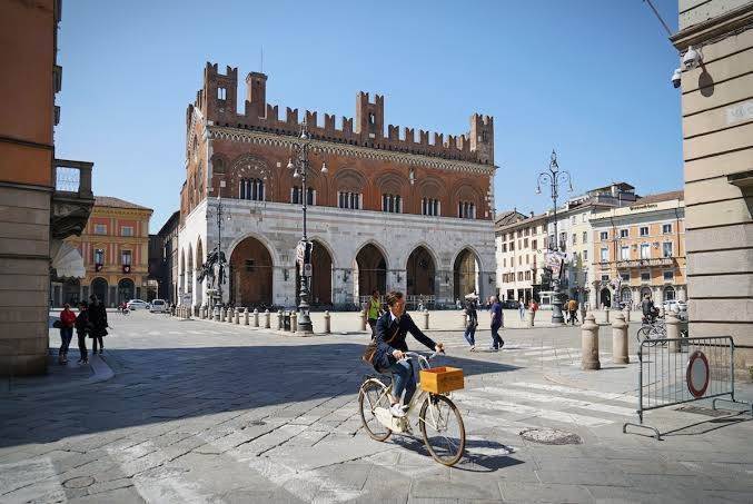 Immobile a Piacenza in Piazza dei Cavalli - Foto 5