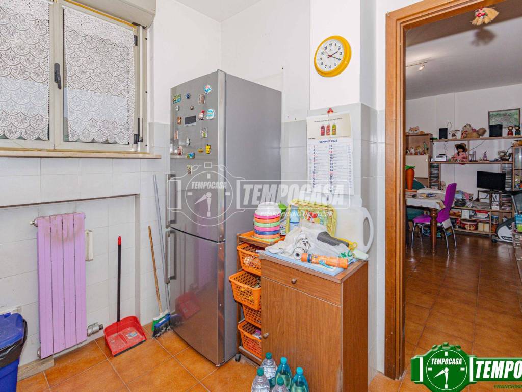 Appartamento a Voghera in Via Benedetto Croce - Foto 5
