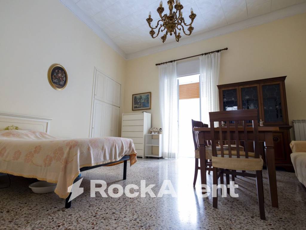 Appartamento a Catanzaro in Via XX Settembre, 46 - Foto 2