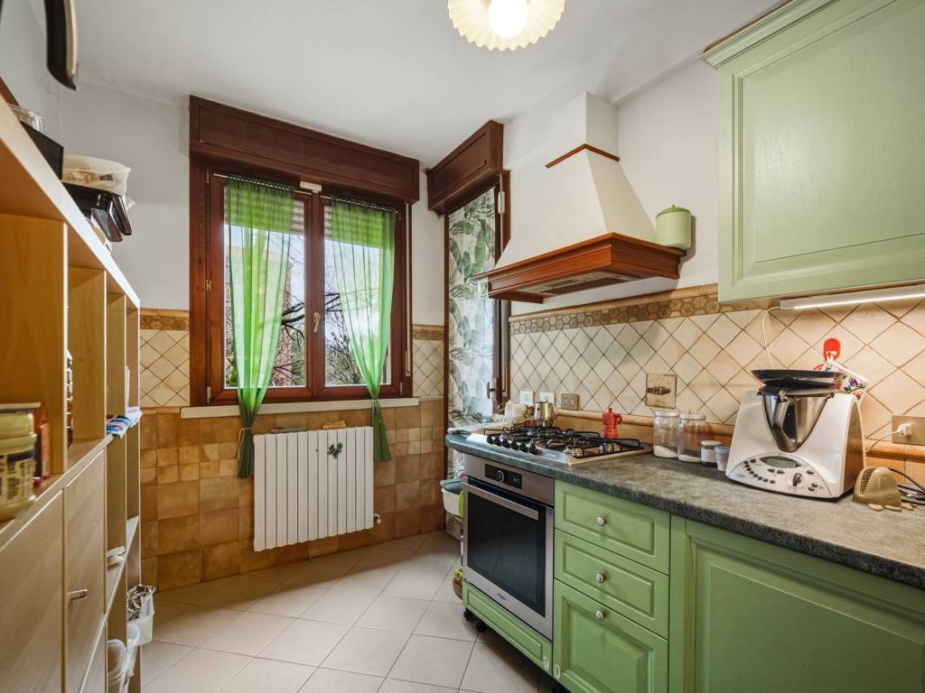 Appartamento a Reggio emilia in Via Aristide Gabelli - Foto 5