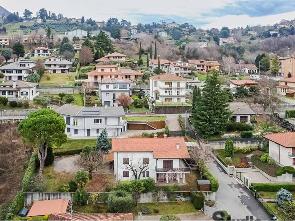 Villa a Galbiate in Via Saideno - Foto 5