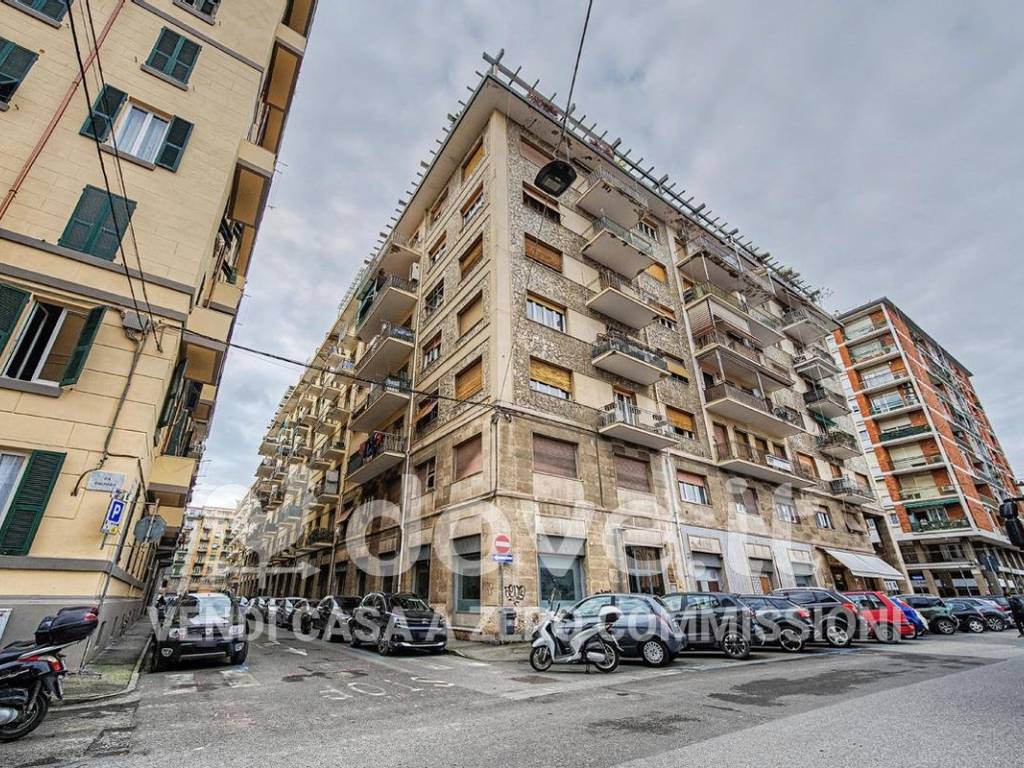 Appartamento a La spezia in Via Gio Batta Valle, 41 - Foto 2