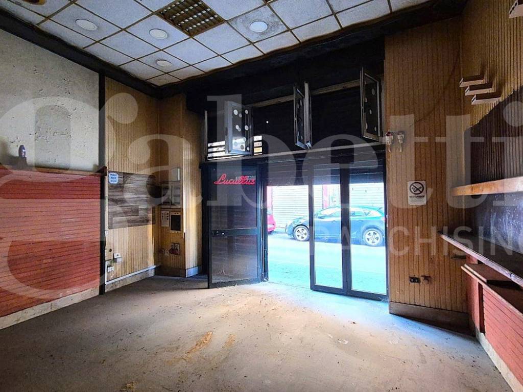 Immobile a Torre annunziata in Corso Vittorio Emanuele III, 252 - Foto 2