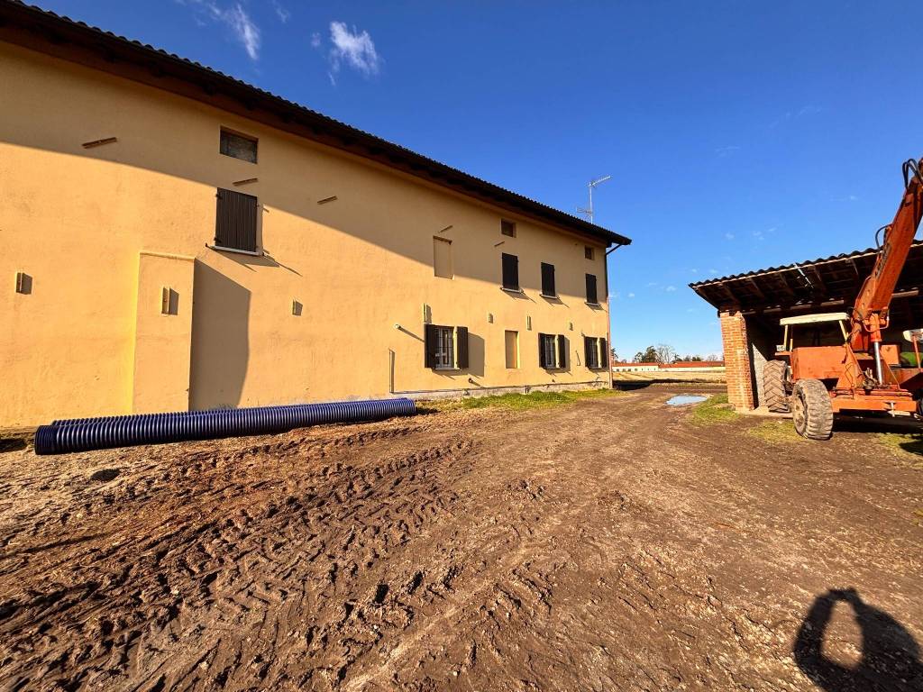 Rustico / casale a Gambolò in Via Giuseppe Mazzini - Foto 2