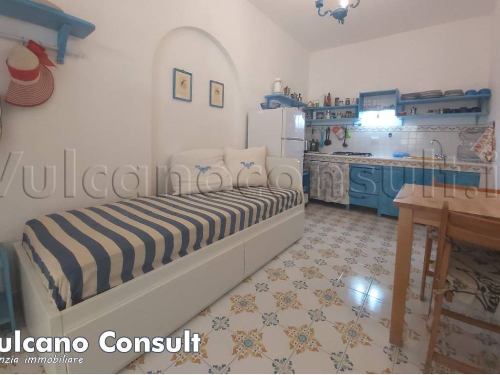 Appartamento a Lipari in Contrada Monte Lentia - Foto 3