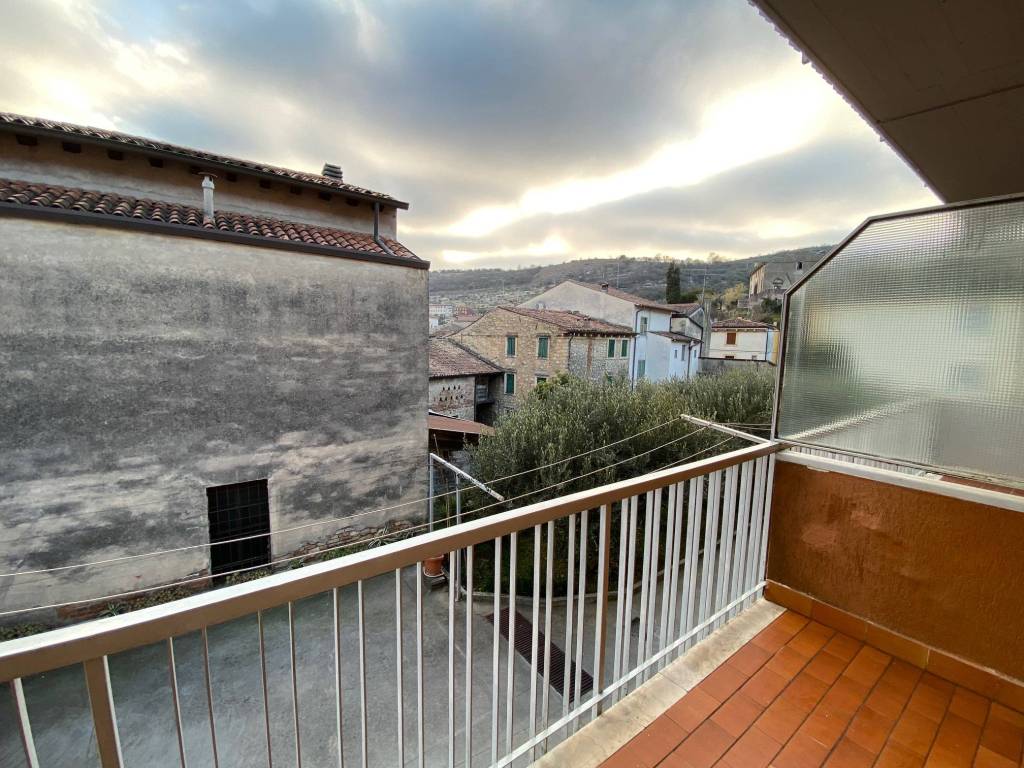 Appartamento a Verona in Via Vittorio Avesani Partigiano, 6 - Foto 4