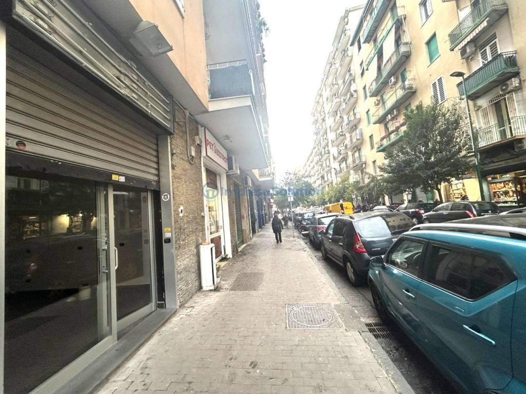 Immobile a Napoli in Via Maurizio De Vito Piscicelli 7 - Foto 3