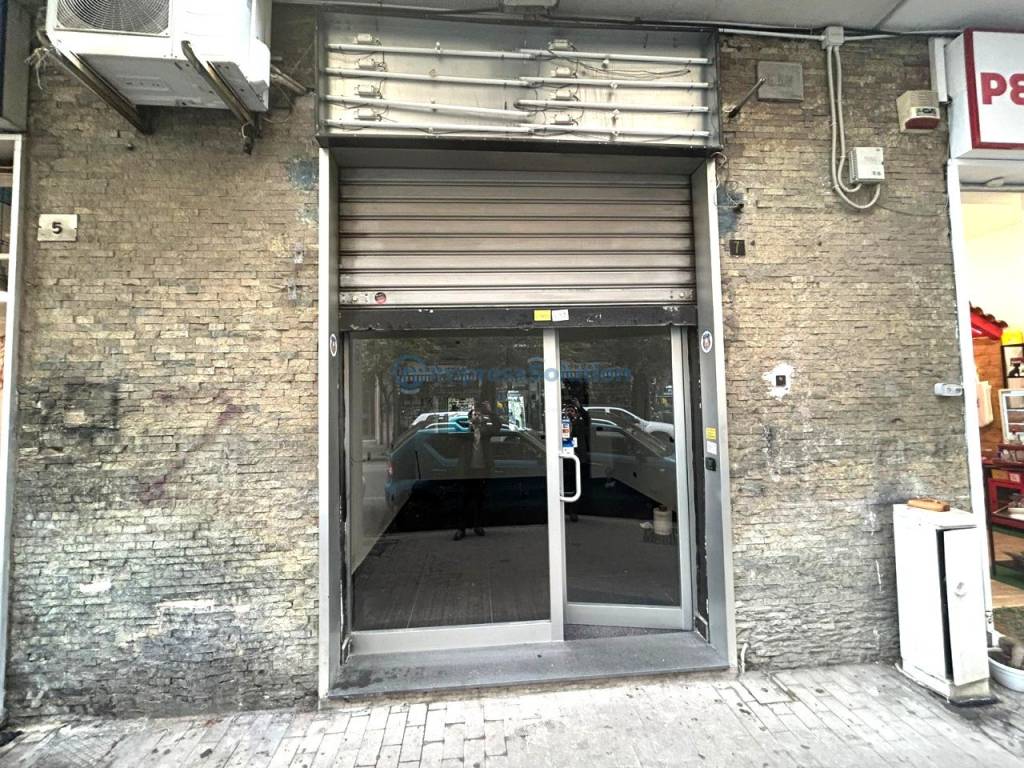 Immobile a Napoli in Via Maurizio De Vito Piscicelli 7 - Foto 5