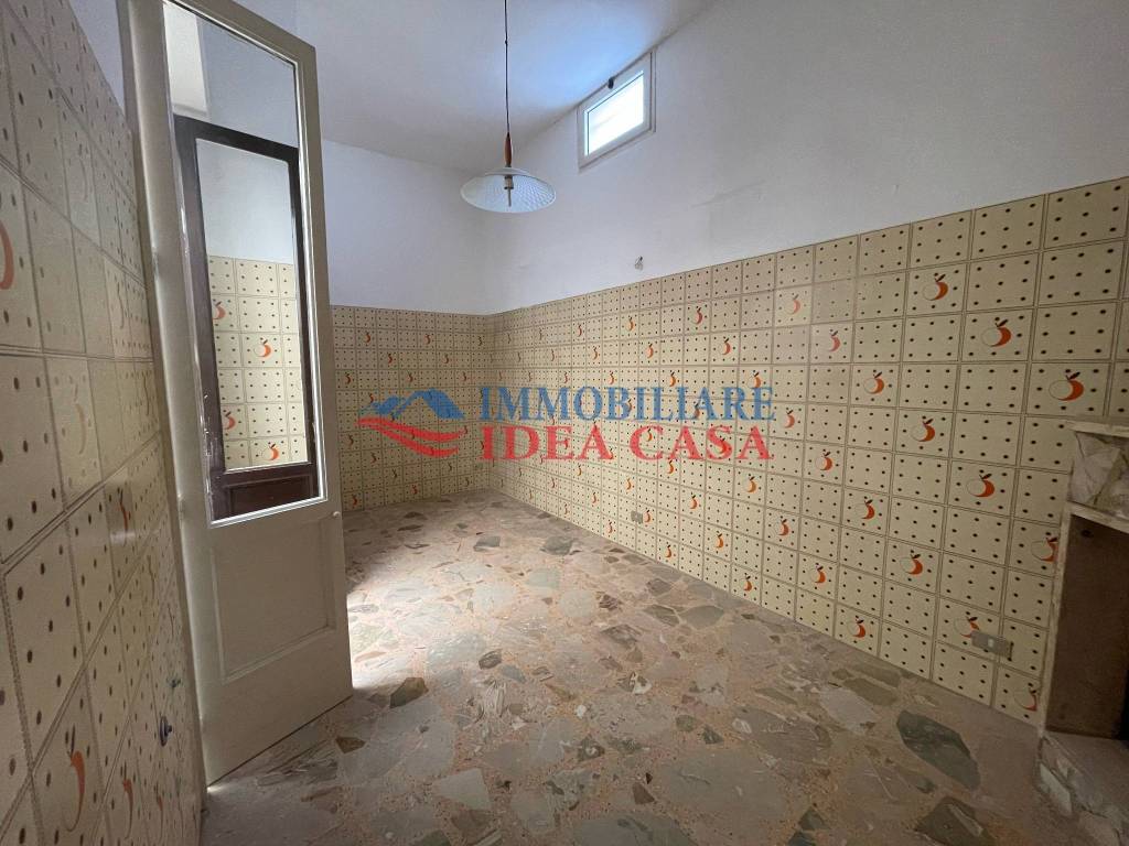 Appartamento a Francavilla fontana in Via Giuseppe Mazzini - Foto 5