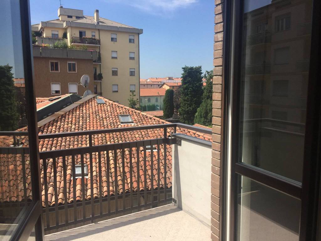 Appartamento a Bergamo in Via Don Luigi Palazzolo, 16 - Foto 4