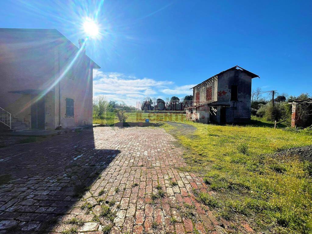 Casa indipendente a Sarzana - Foto 5