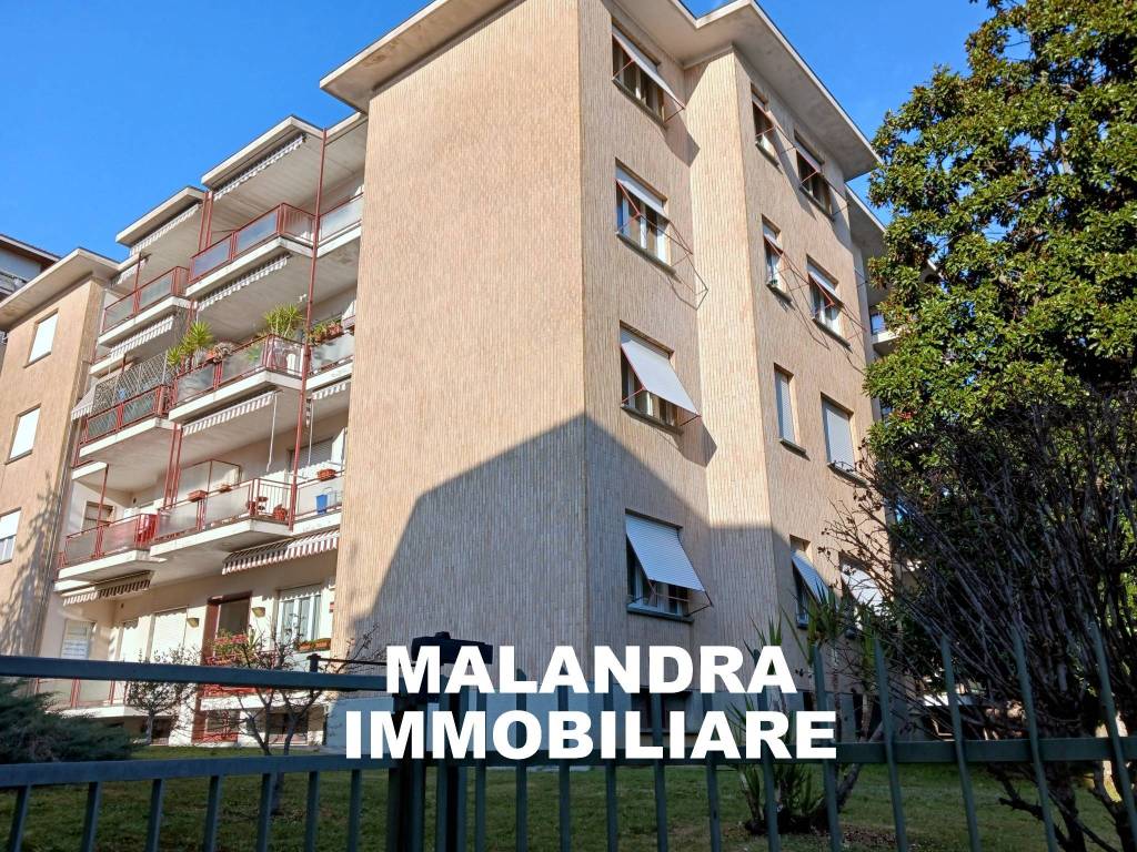 Appartamento a Oleggio in Corso Giacomo Matteotti, 73 - Foto 3