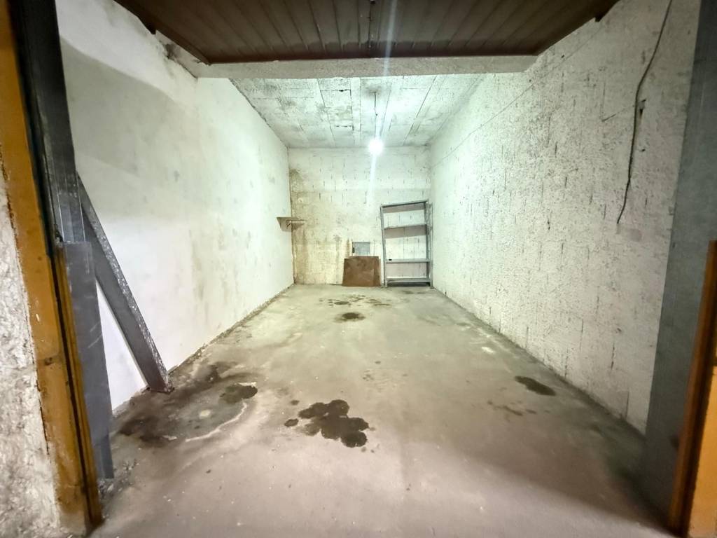 Box / garage a Caserta in Via Pasquale Amato, 5 - Foto 4