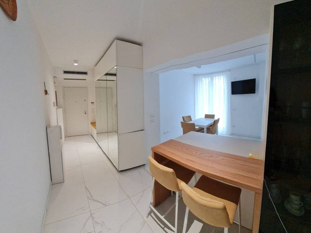 Appartamento a Riccione in Viale Antonio Gramsci, 54 - Foto 2