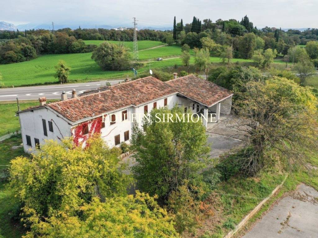 Rustico / casale a Lonato del garda in Via Mapella - Foto 2