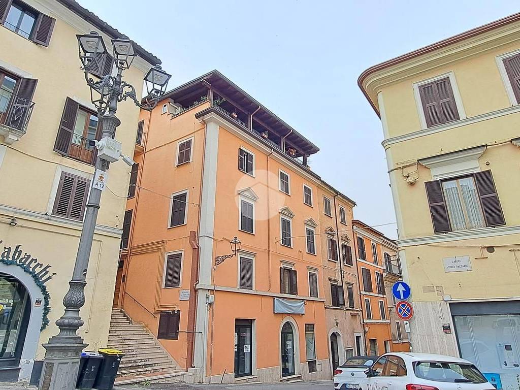 Appartamento a Frosinone in Via Del Carbonaro, 43 - Foto 3