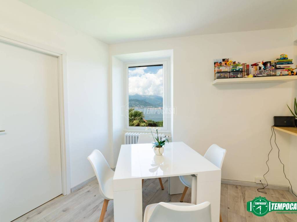 Appartamento a Stresa in Via Adua 12//14 - Foto 4