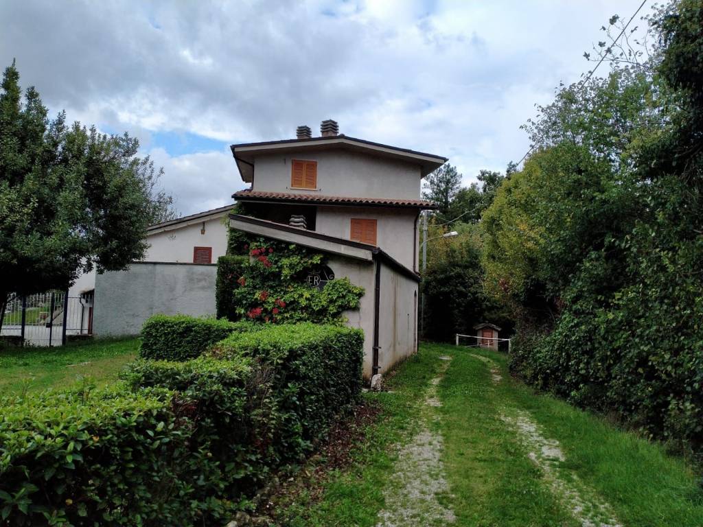 Casa indipendente a Labro in Macchie Basse - Foto 3