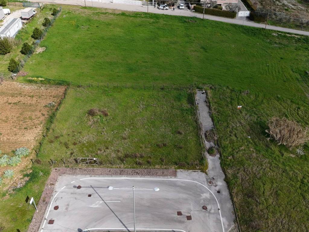 Terreno a Morro d'oro in Largo Costantino - Foto 2