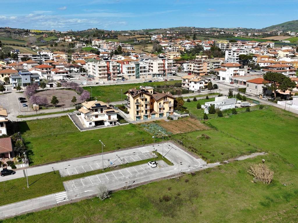 Terreno a Morro d'oro in Largo Costantino - Foto 4