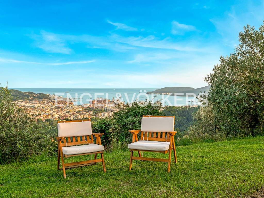 Villa a La spezia in Via Guglielmo Marconi - Foto 2