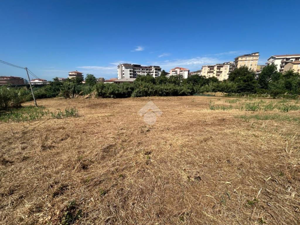 Terreno a Lamezia terme in Via indipendenza - Foto 5