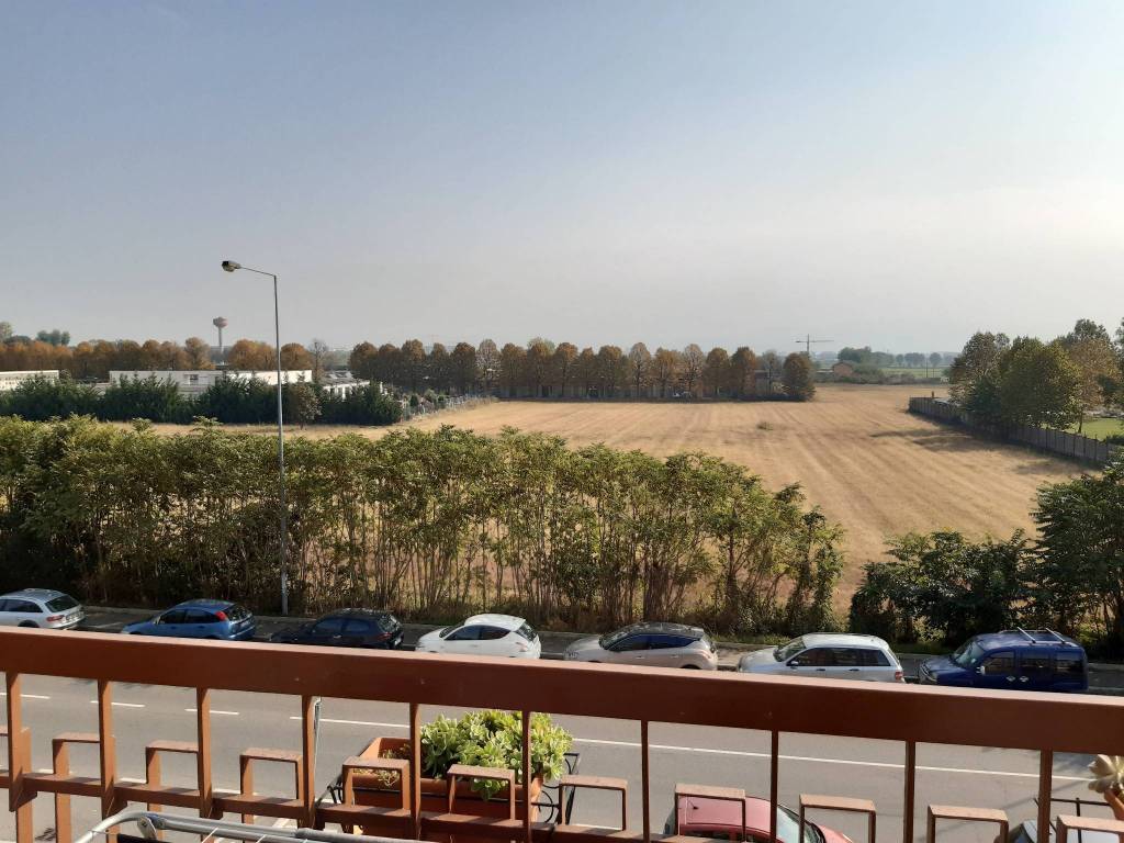Appartamento a Grugliasco in Via Leonardo Da Vinci, 43 - Foto 2