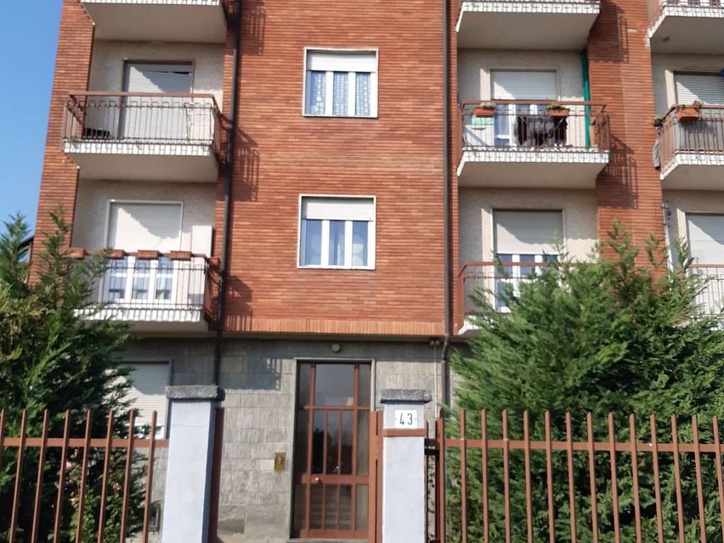 Appartamento a Grugliasco in Via Leonardo Da Vinci, 43 - Foto 3