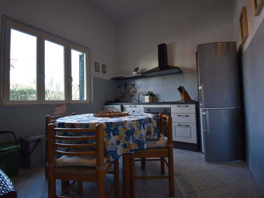 Villa a Pietrasanta in Via Tonfano - Foto 5