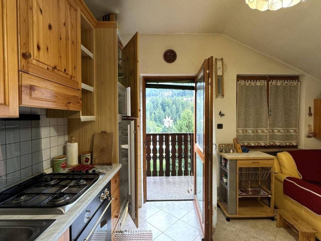 Appartamento a Tarvisio in Via Vittorio Veneto, 74 - Foto 4