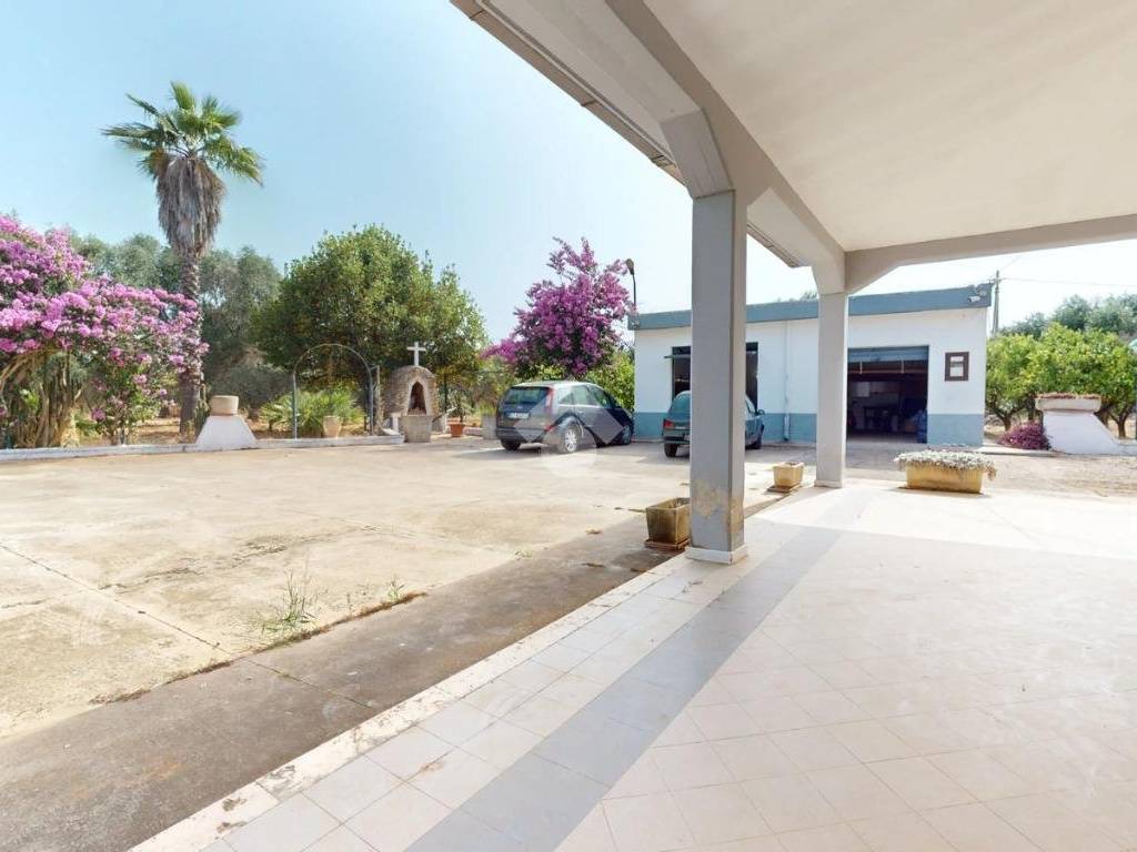 Villa a Francavilla fontana in via Per Ostuni - Foto 2